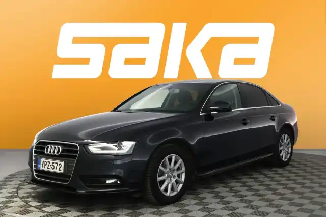 Sininen Sedan, Audi A4 – VPZ-572