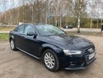 Sininen Sedan, Audi A4 – VPZ-572, kuva 1