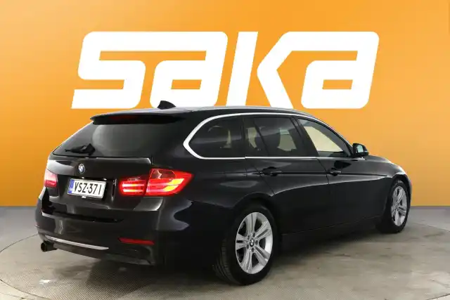 Musta Farmari, BMW 320 – VSZ-371