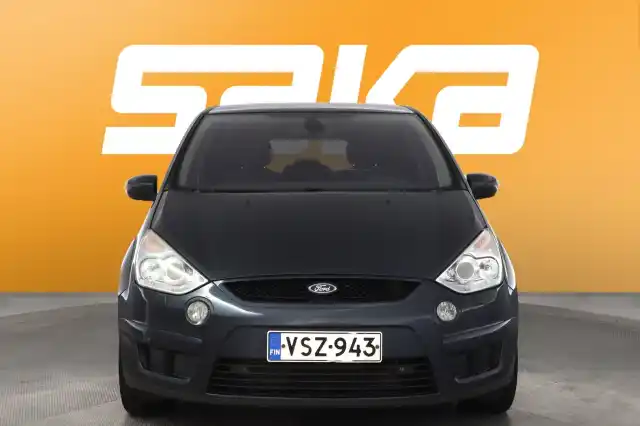 Harmaa Tila-auto, Ford S-Max – VSZ-943