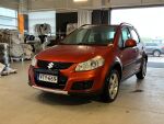 Oranssi Viistoperä, Suzuki SX4 – VTY-669, kuva 2