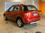 Oranssi Viistoperä, Suzuki SX4 – VTY-669, kuva 3