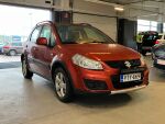 Oranssi Viistoperä, Suzuki SX4 – VTY-669, kuva 1