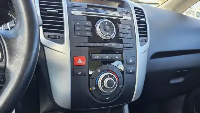 Hopea Viistoperä, Kia Venga – VUZ-180