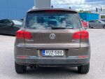 Ruskea Maastoauto, Volkswagen Tiguan – VUZ-586, kuva 5