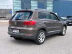 Ruskea Maastoauto, Volkswagen Tiguan – VUZ-586, kuva 7