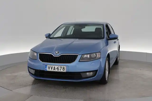 Sininen Viistoperä, Skoda Octavia – VVA-678