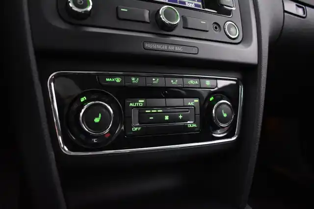 Beige Farmari, Skoda Superb – VVA-702