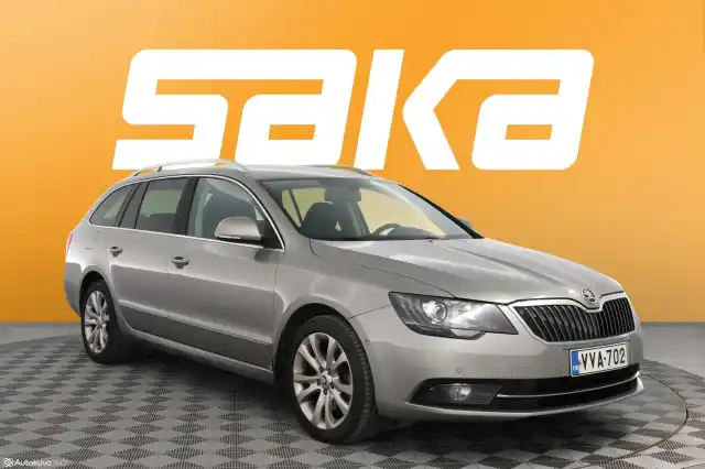 Beige Farmari, Skoda Superb – VVA-702
