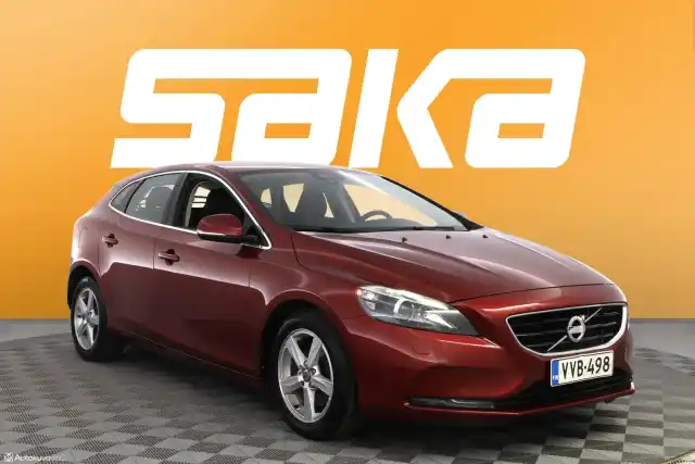 Punainen Viistoperä, Volvo V40 – VVB-498