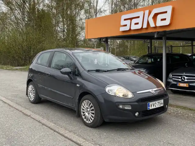 Harmaa Tila-auto, Fiat Punto Evo – VVC-754