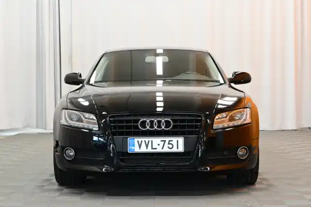 Musta Viistoperä, Audi A5 – VVL-751