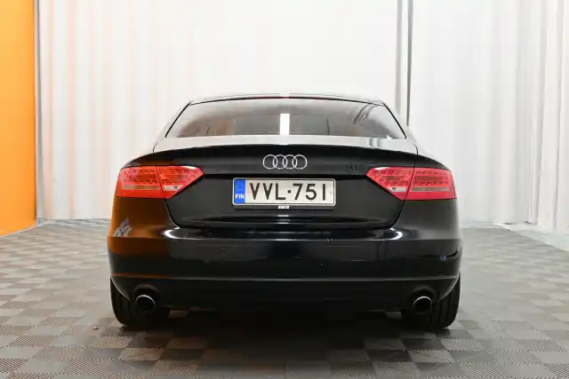 Musta Viistoperä, Audi A5 – VVL-751