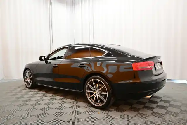 Musta Viistoperä, Audi A5 – VVL-751