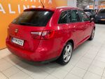 Punainen Farmari, Seat Ibiza ST – VVN-222, kuva 2