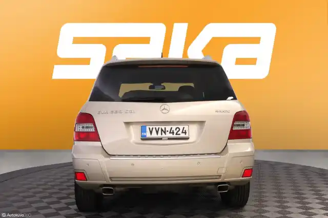 Ruskea (beige) Maastoauto, Mercedes-Benz GLK – VVN-424