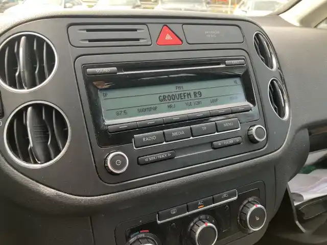 Hopea Tila-auto, Volkswagen Golf Plus – VVR-261