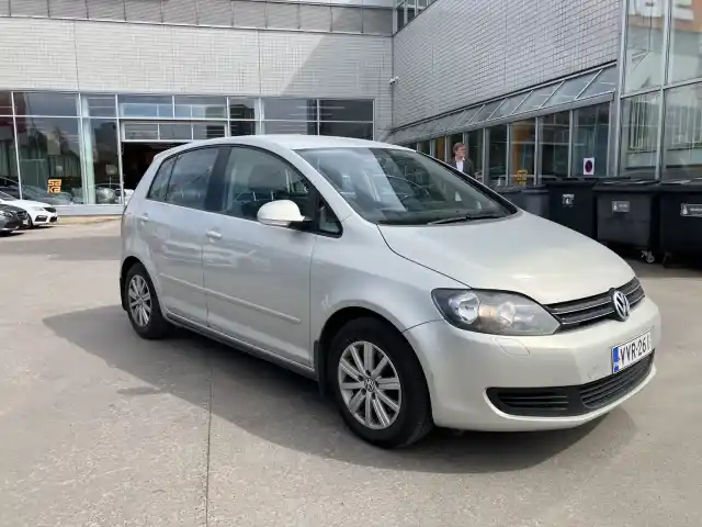 Hopea Tila-auto, Volkswagen Golf Plus – VVR-261