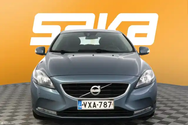 Sininen Viistoperä, Volvo V40 – VXA-787