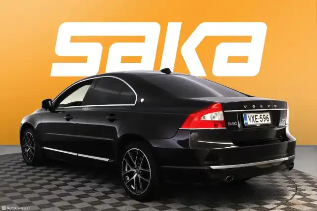 Musta Sedan, Volvo S80 – VXE-596