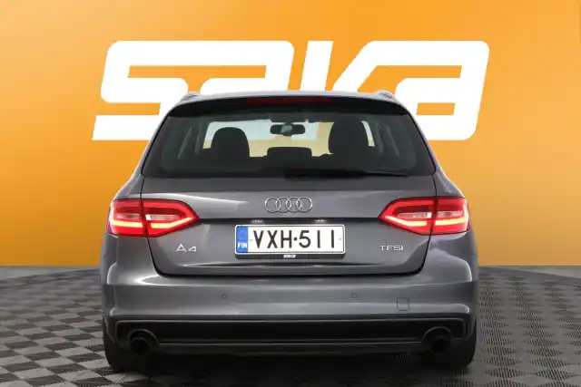 Harmaa Farmari, Audi A4 – VXH-511
