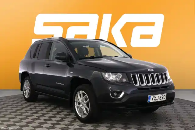 Harmaa Maastoauto, Jeep Compass – VXJ-890