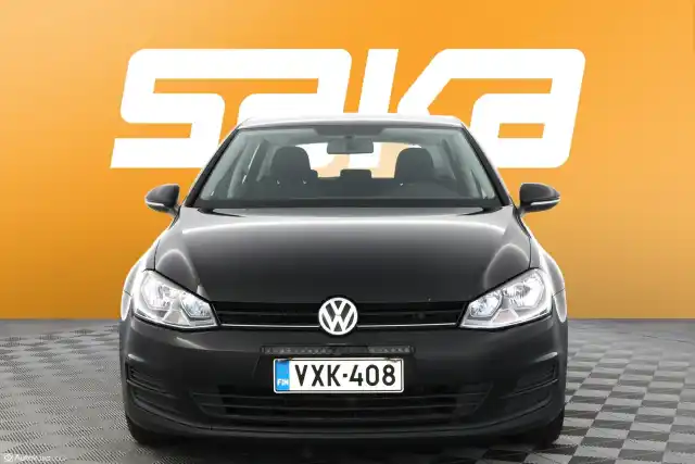 Musta Viistoperä, Volkswagen Golf – VXK-408