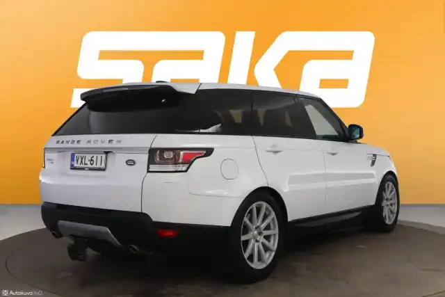 Valkoinen Maastoauto, Land Rover Range Rover Sport – VXL-611