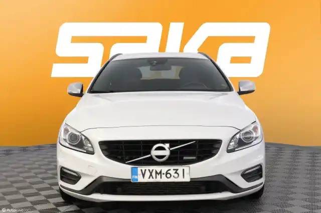 Valkoinen Farmari, Volvo V60 – VXM-631