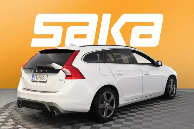 Valkoinen Farmari, Volvo V60 – VXM-631