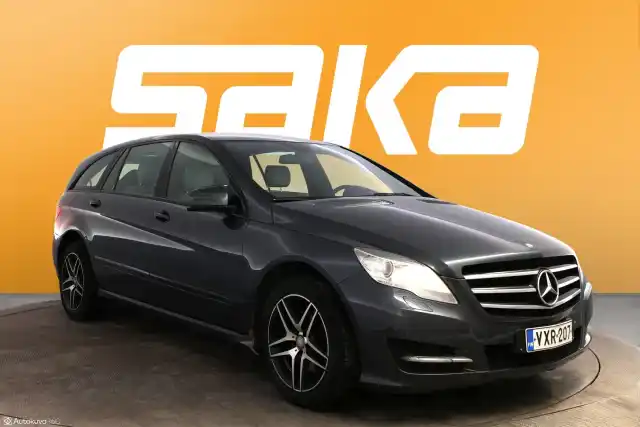 Harmaa Farmari, Mercedes-Benz R – VXR-207