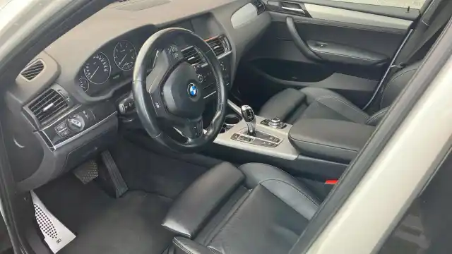 Valkoinen Maastoauto, BMW X3 – VXR-594
