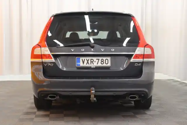 Harmaa Farmari, Volvo V70 – VXR-780