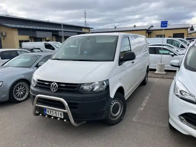 Valkoinen Pakettiauto, Volkswagen Transporter – VXS-518