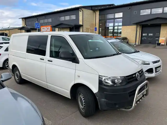 Valkoinen Pakettiauto, Volkswagen Transporter – VXS-518