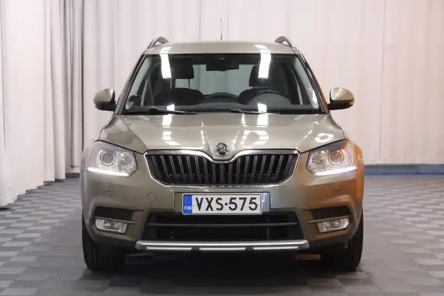 Vihreä Maastoauto, Skoda Yeti – VXS-575