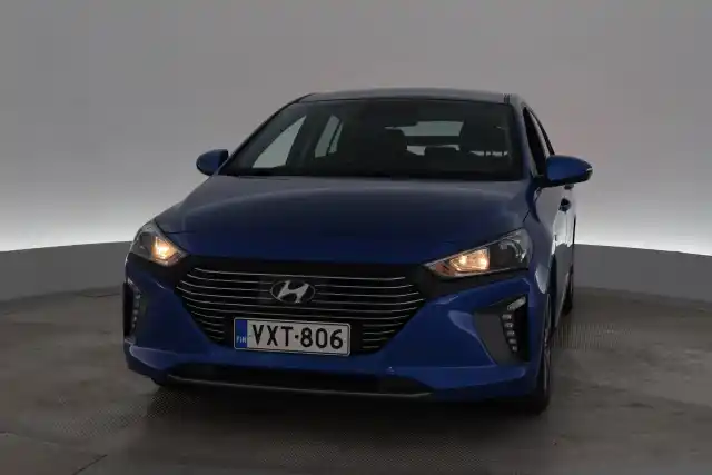 Sininen Viistoperä, Hyundai IONIQ hybrid – VXT-806