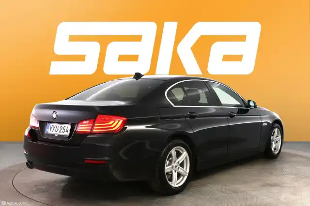 Musta Sedan, BMW 518 – VXU-254