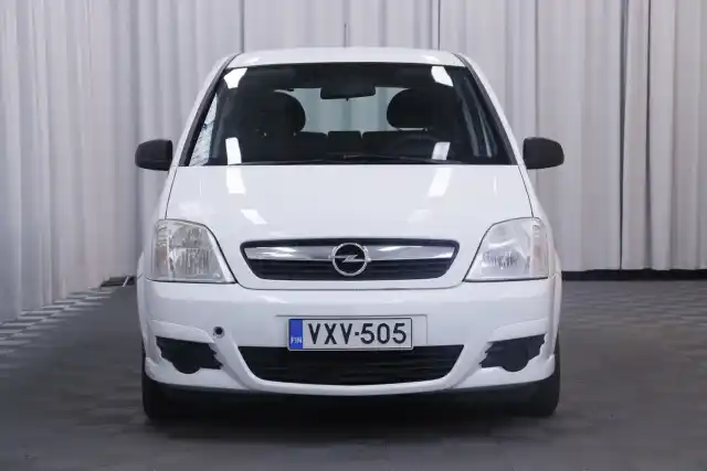 Valkoinen Tila-auto, Opel Meriva – VXV-505