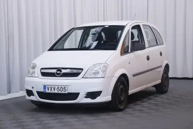 Valkoinen Tila-auto, Opel Meriva – VXV-505