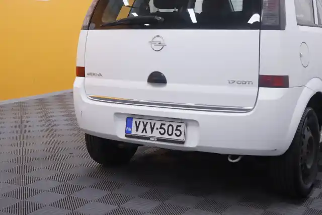 Valkoinen Tila-auto, Opel Meriva – VXV-505