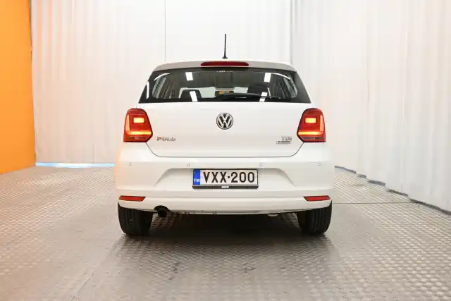 Valkoinen Viistoperä, Volkswagen Polo – VXX-200