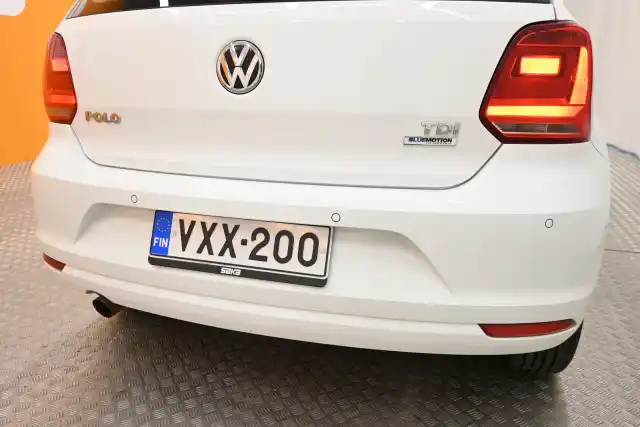 Valkoinen Viistoperä, Volkswagen Polo – VXX-200