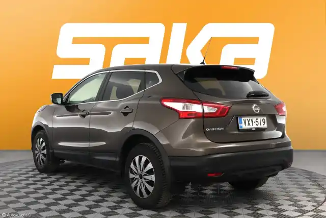 Ruskea Maastoauto, Nissan Qashqai – VXY-519