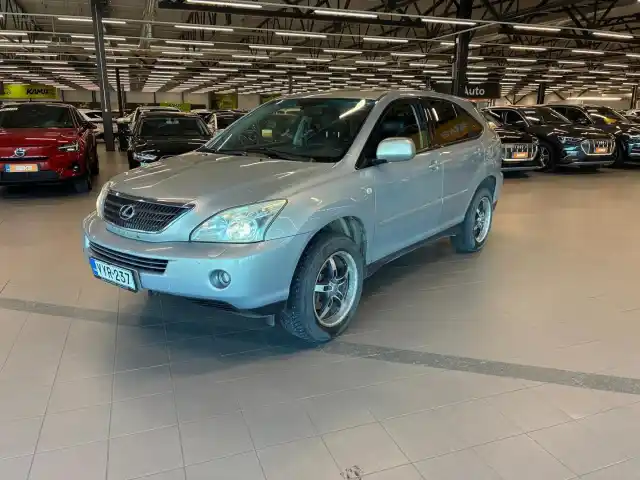 Harmaa Tila-auto, Lexus RX – VYR-237