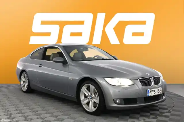 Harmaa Coupe, BMW 335 – VYS-152