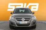 Harmaa Maastoauto, Volkswagen Tiguan – VYS-641, kuva 2