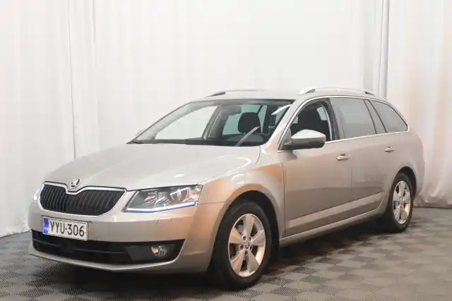 Beige Farmari, Skoda Octavia – VYU-306