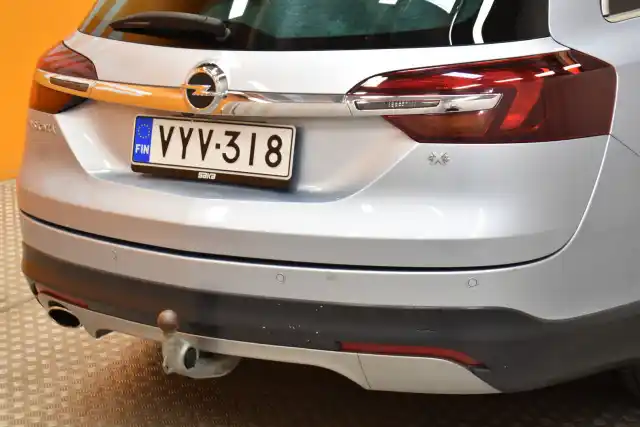 Hopea Farmari, Opel Insignia – VYV-318