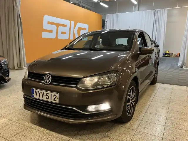 Ruskea (beige) Viistoperä, Volkswagen Polo – VYV-512